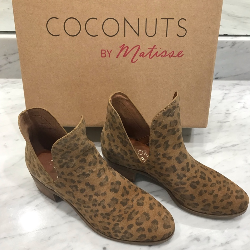 🔥Anthropologie Coconuts by Matisse Panther Booties🔥 NEW PRICE 🔥